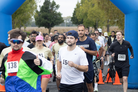 racers just starting to race