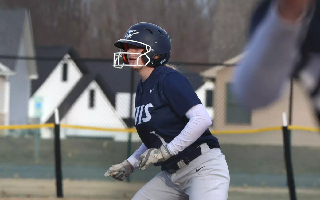 Jillian Lane on first base