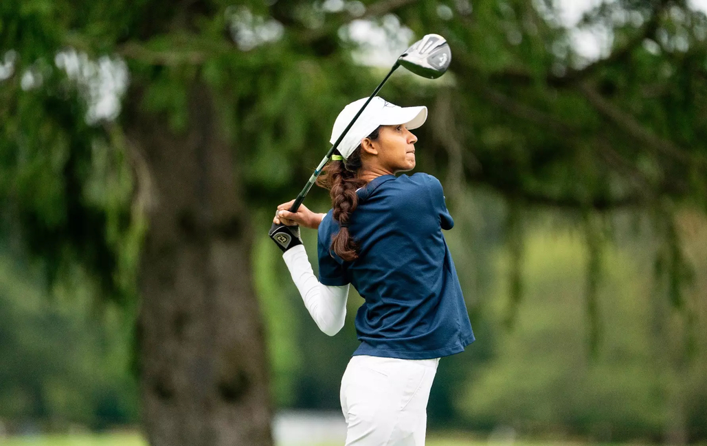 Ira Joshi golfing