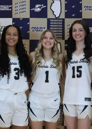 UIS women's basketball group photo