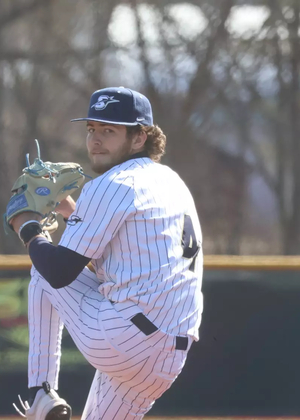 Trey Carter Pitching