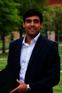 Headshot of Lucas Harris