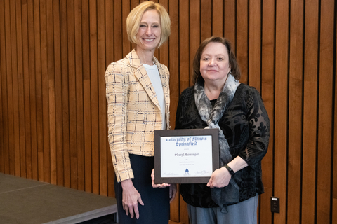 Dr. Sheryl Reminger receives Faculty Excellence Award from Chancellor Janet Gooch