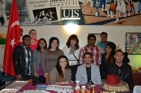 group of international UIS students