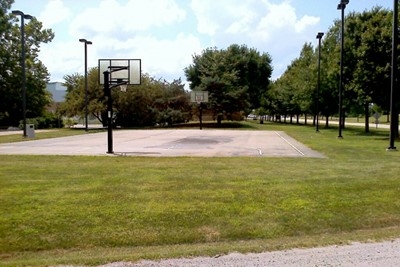 outdoor basketball court next to Kiwanis Stadium