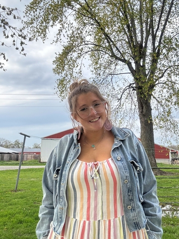 Raegan Reynolds, extra help employee