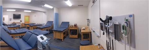 Modalities Lab with the multi-adjustale tables and specialized equipment.