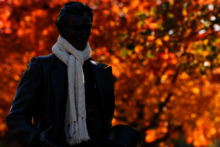 abraham lincoln statue wearing a scarf