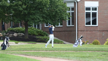 Brooks Cluver golfing in UIS blue