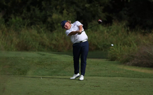 Peyton Woods playing golf