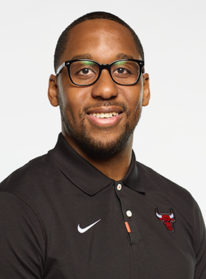 Chigozie Umeadi headshot