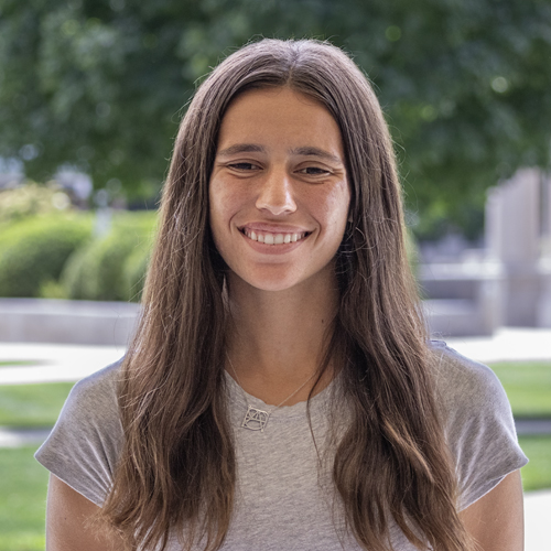 headshot of Mackenzie