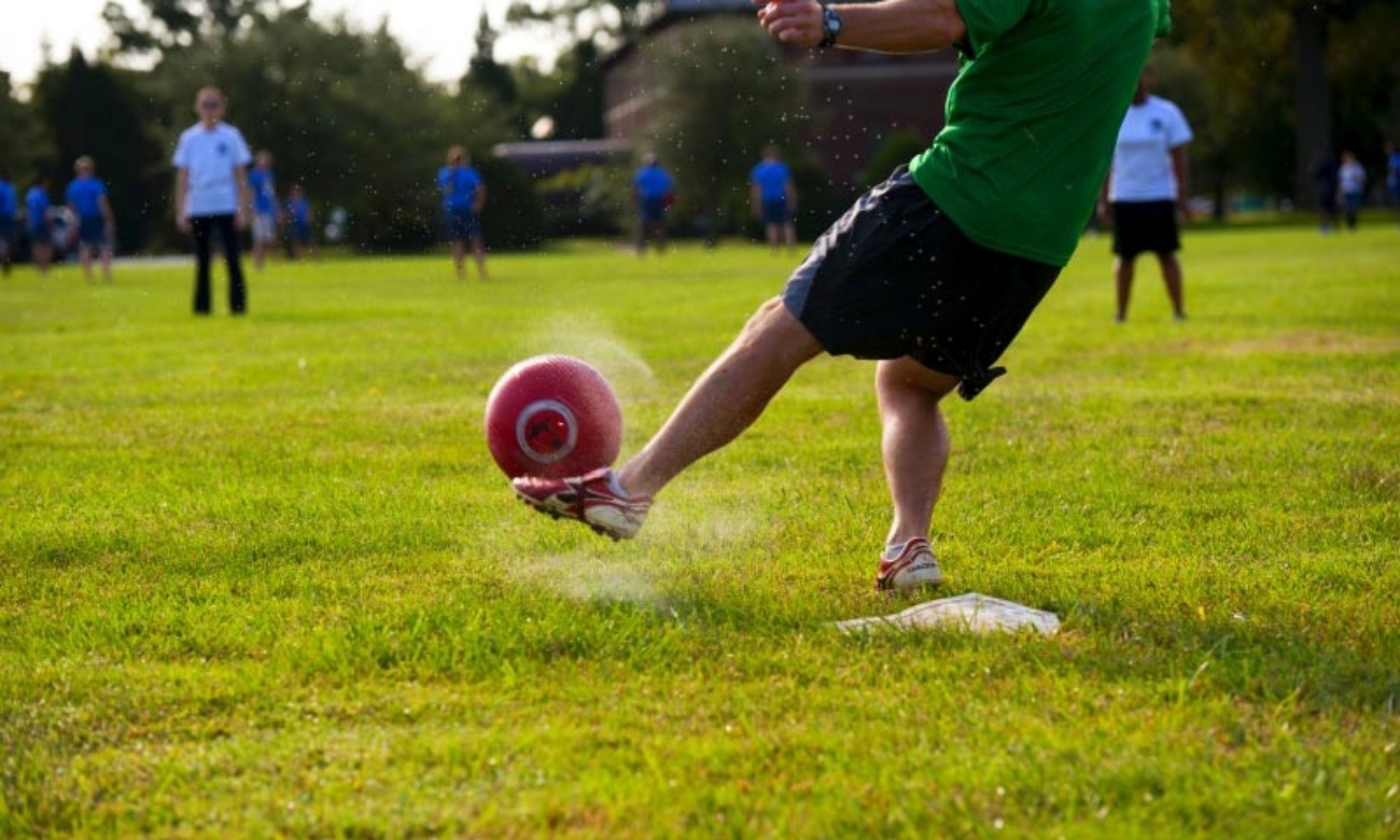 Photo of Wednesday Night Lights: Kickball