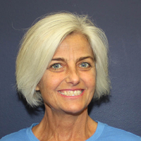 Mae                                                          Noll