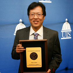 Hua                                                          Chen