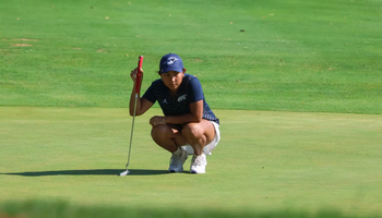 Fizreen Ahmadfadzir prepares to putt