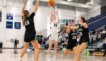 Molly Knight playing basketball
