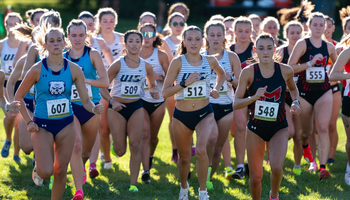 Women's Cross Country team starts the race