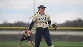 Addyson McClure pitching