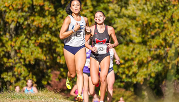 Kaleigh Inniss running xc