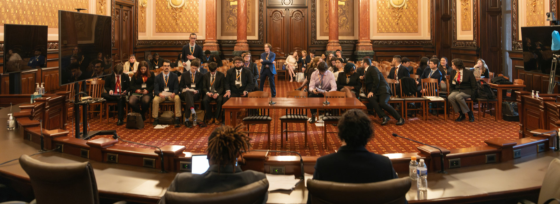 students at capital building